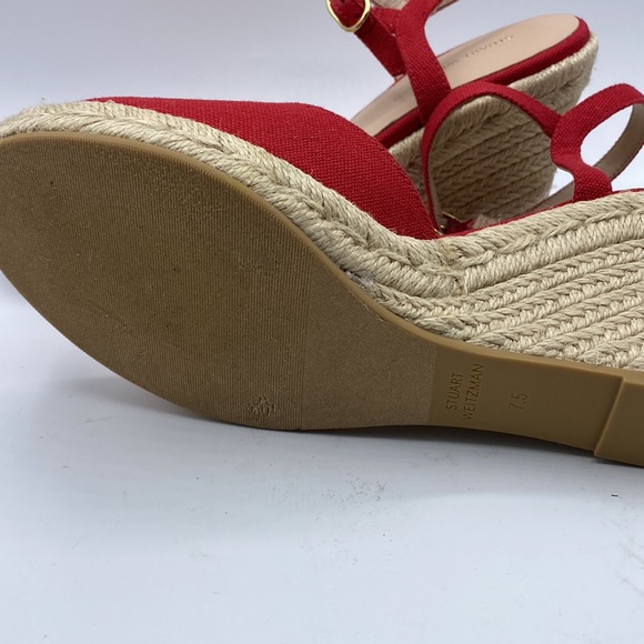 STUART WEITZMAN
Mykonos Closed-Toe‎ Espadrille Wedge - Picture 5 of 8